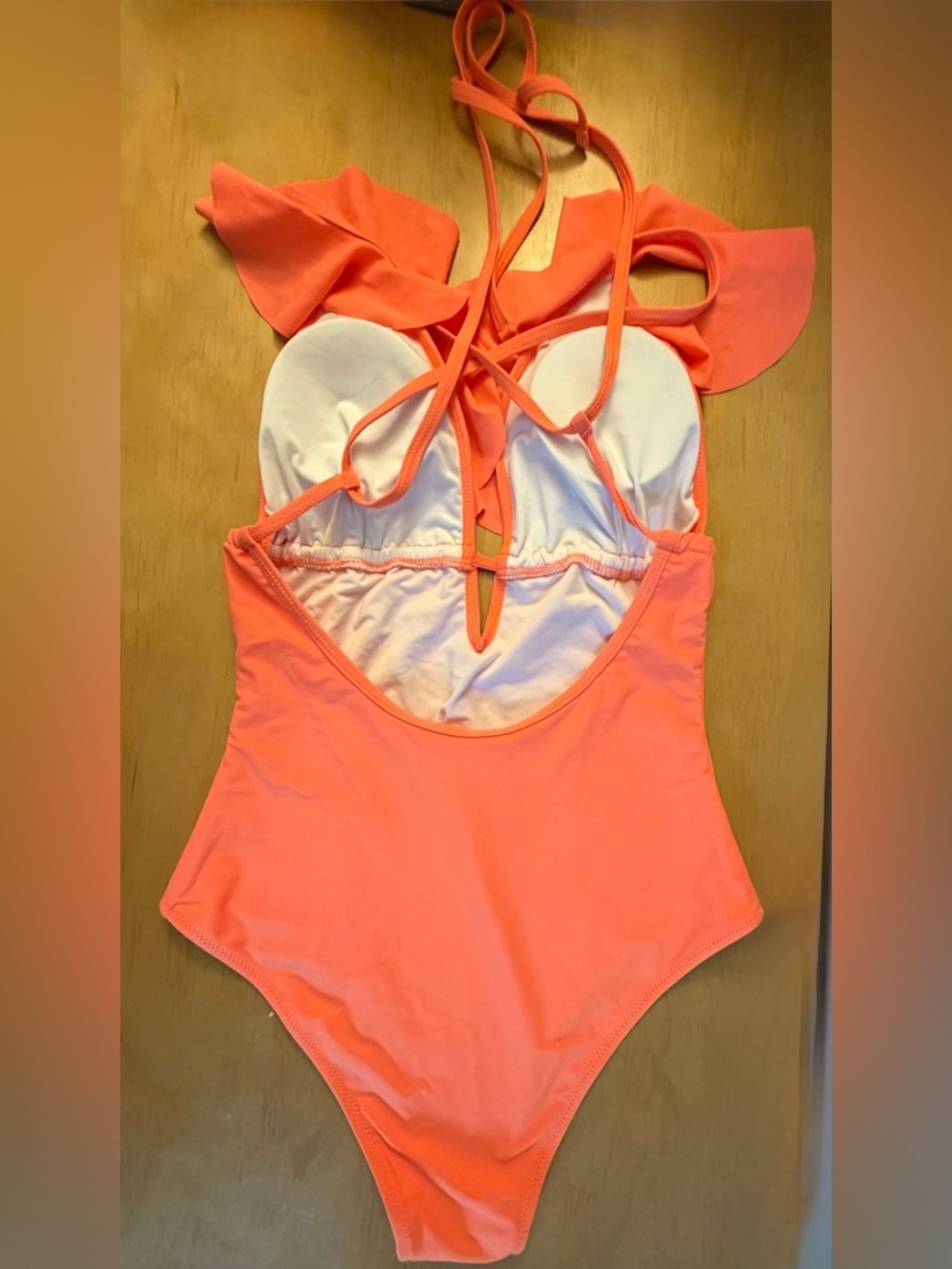 Cupshe Coral Ruffle-Trim One-Piece Swimsuit $4/25 - Picture 2 of 4
